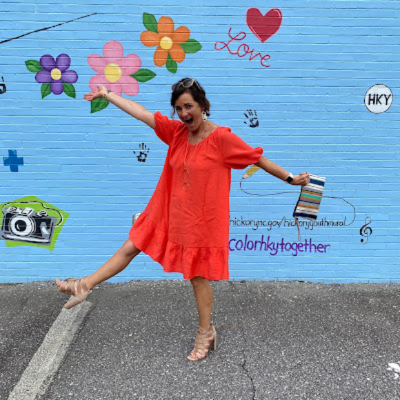 Meet your Posher, Shannon - Picture 1 of 1